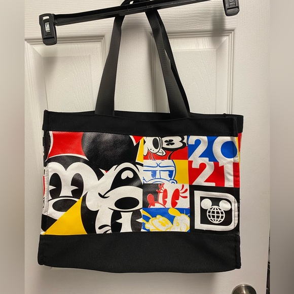 Disney 2021 Tote - Picture 1 of 9